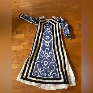 Black, White, Blue appliqué work gown dress the color ran/ discolored. Size S/M
